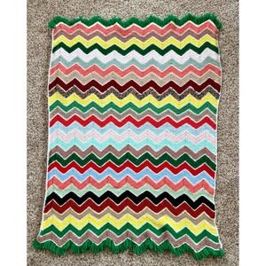 Vintage Crochet Zig Zag Afghan Lap 39x28 Blanket Throw Colorful Chevron Pattern